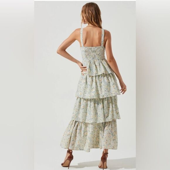 ASTR the Label Midsummer Dress large new with tags - Picture 3 of 14